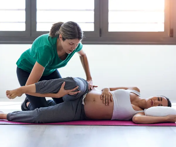ERD physiotherapist during a home rehabilitation session